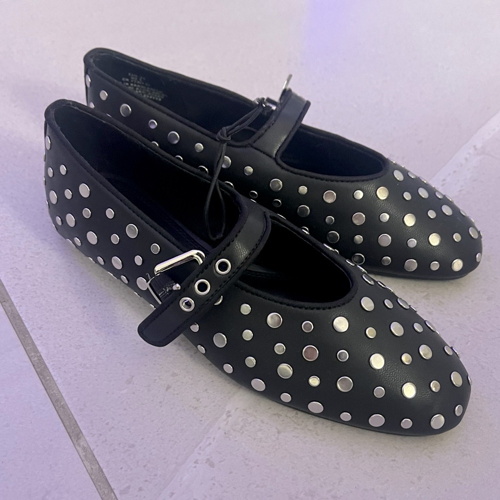 NEVER WORN H&M Ballet Flats